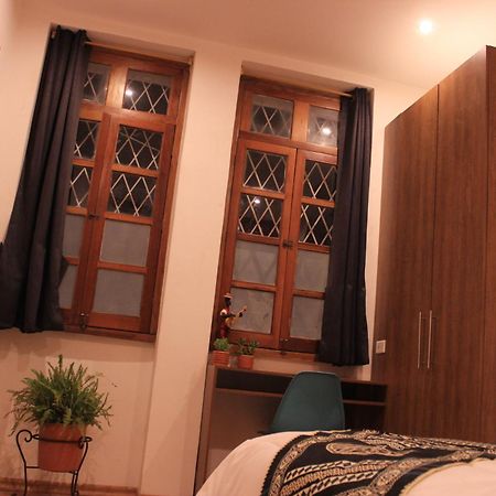 Hotel Inti Кито Екстериор снимка