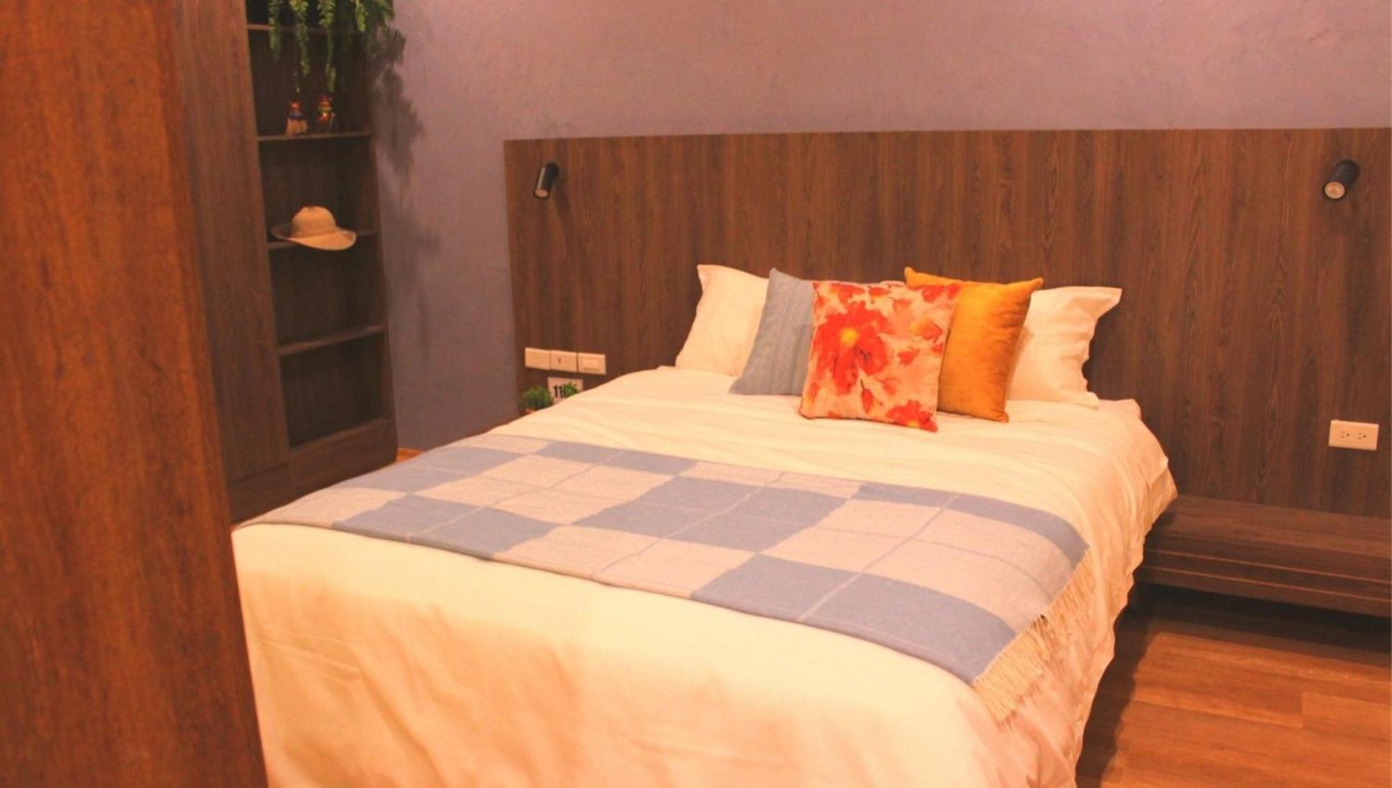 Hotel Inti Кито Екстериор снимка